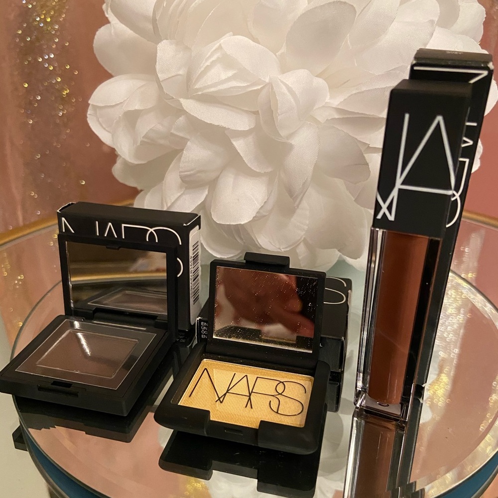 NARS makeup